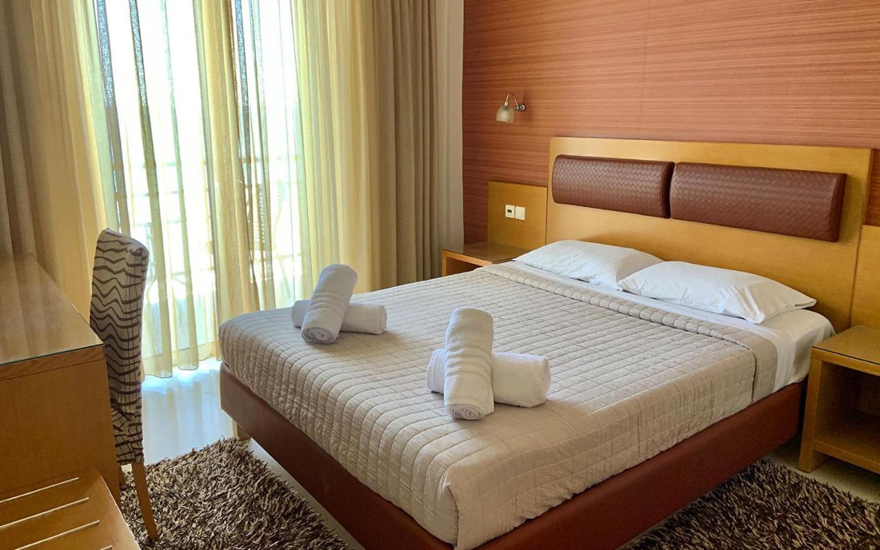 Hotel Flisvos กาลามาตา ภายนอก รูปภาพ