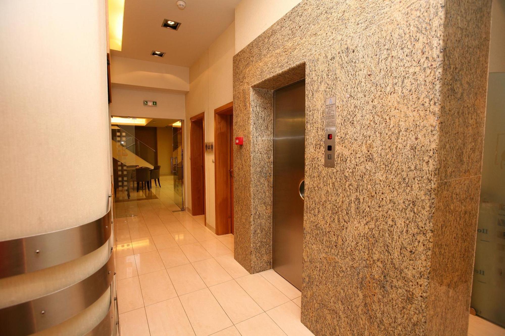 Hotel Flisvos กาลามาตา ภายนอก รูปภาพ